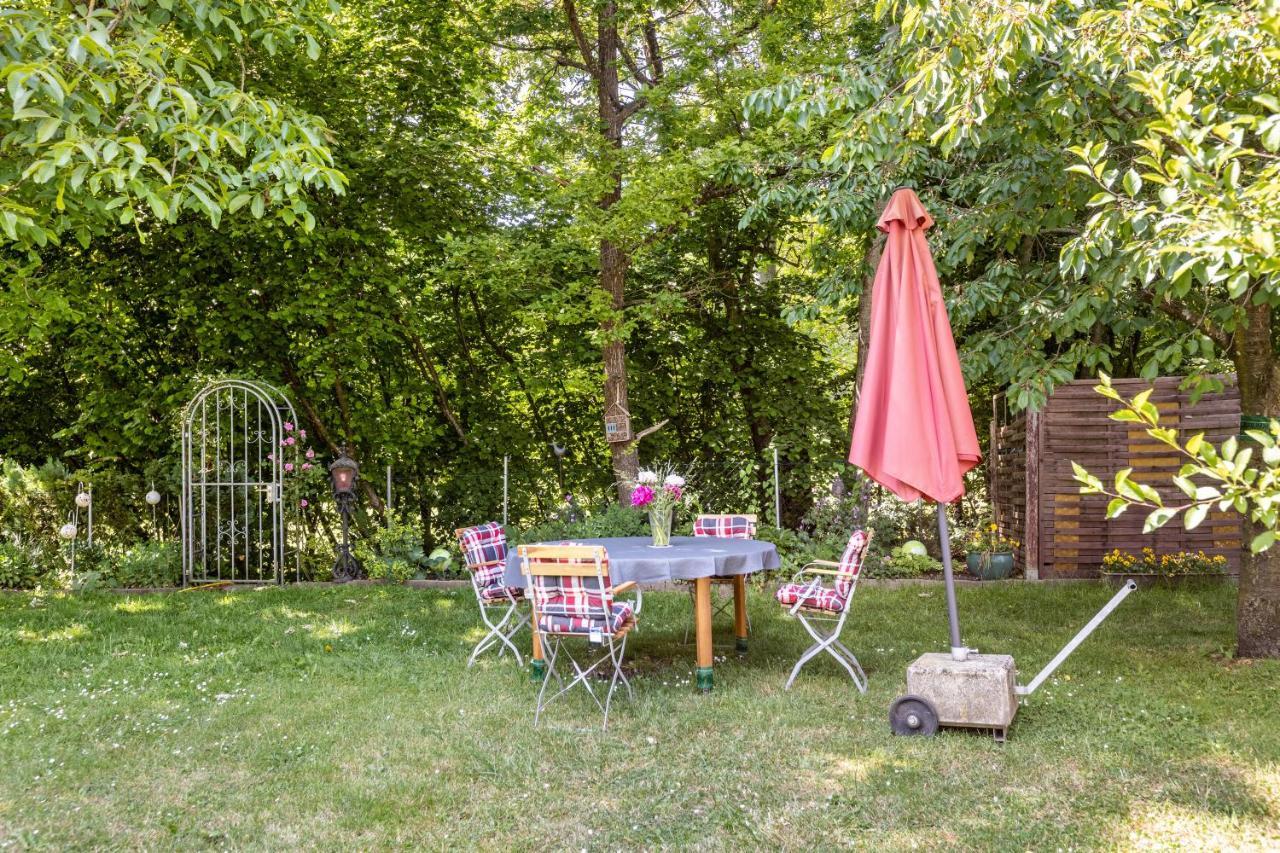 Haus Am Muehlenbach Daire Hilzingen Dış mekan fotoğraf